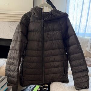 Uniqlo Deep Olive Puffer Jacket